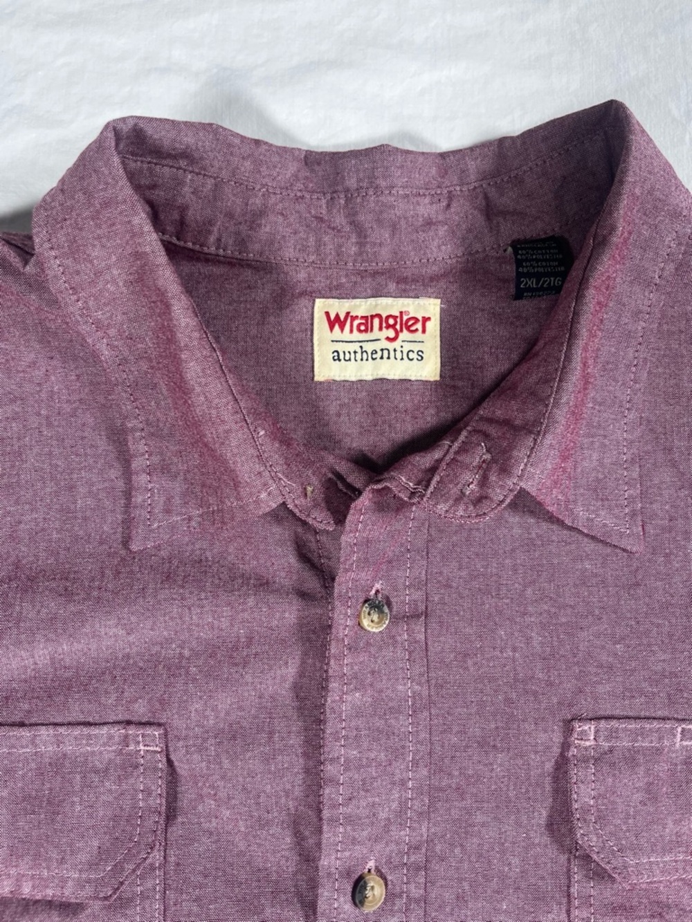Wrangler Authentic Short Sleeve Button-Up Shirt Plum Men’s XXL - Picture 2 of 13